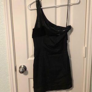 My favorite black Alice & Olivia dress Sz XS